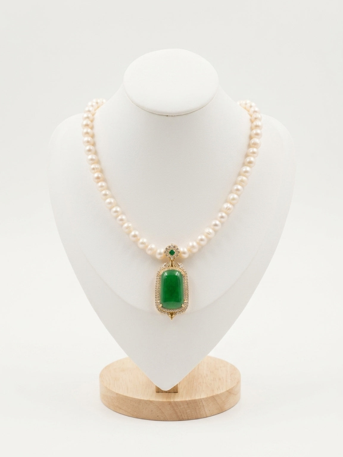 Collier NOUR