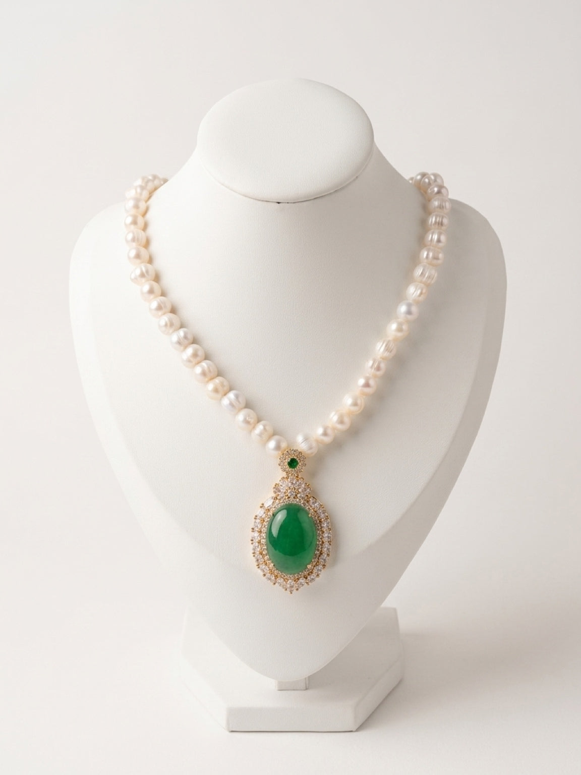 Collier NOUR